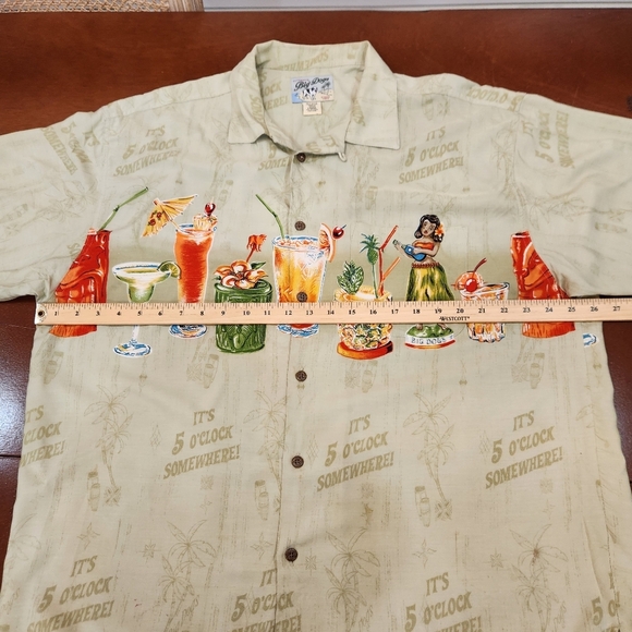 Big Dogs Hawaiian Button Up Shirt Mens L It's 5 O'Clock Somewhere Rayon AOP - Picture 8 of 11